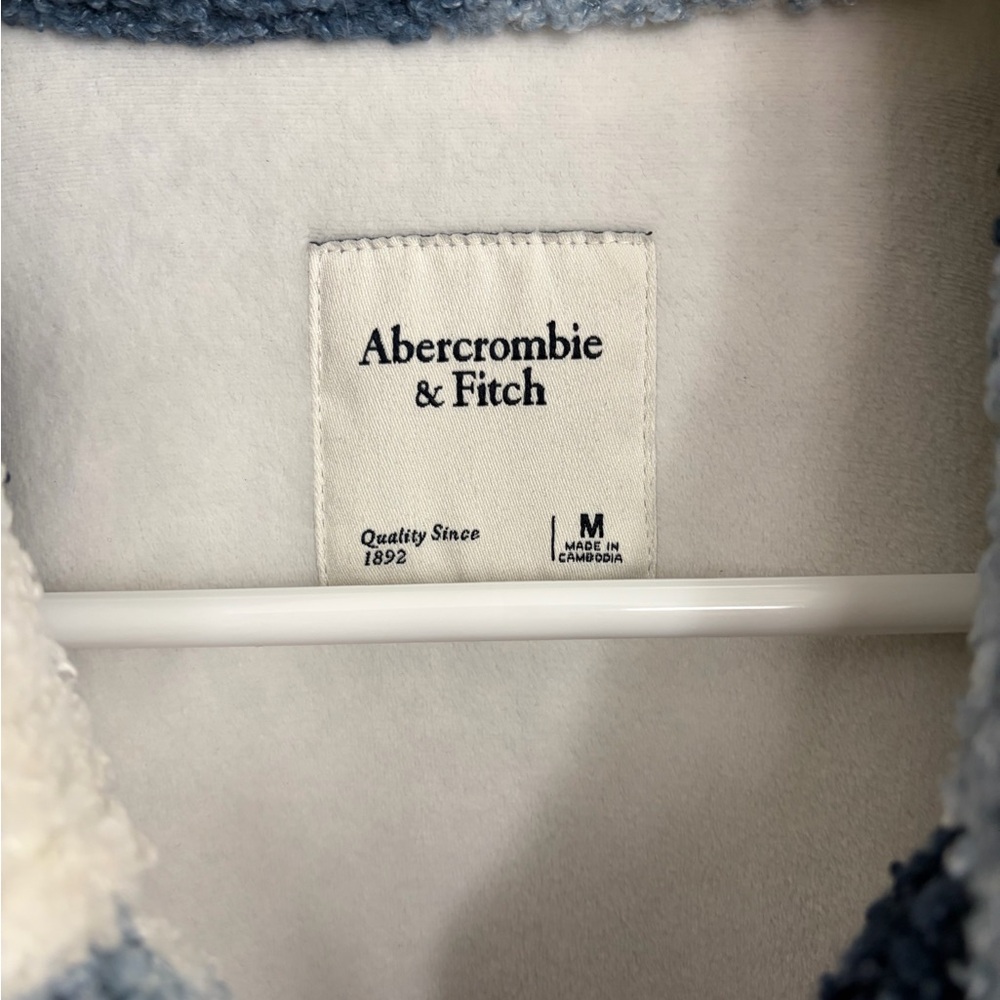 Abercrombie & Fitch Navy and White Teddy Jacket - Picture 7 of 7